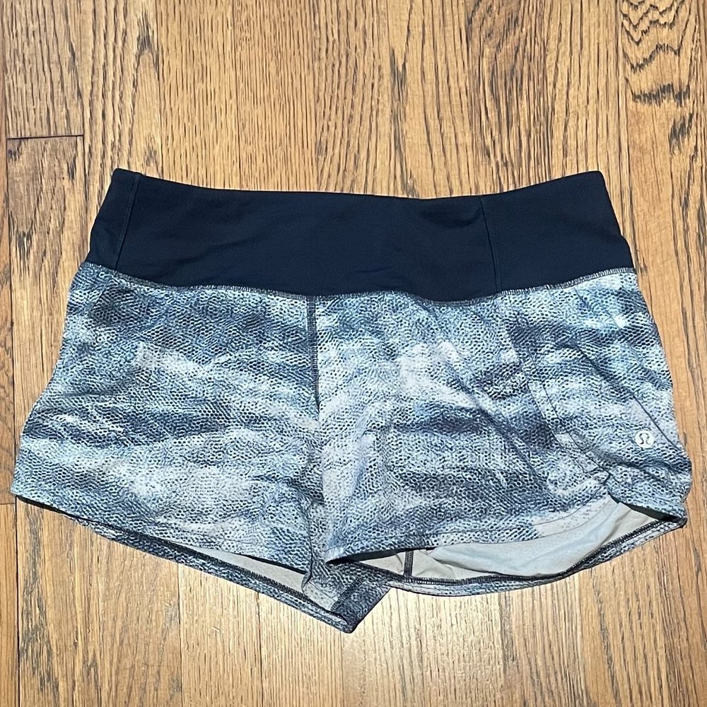 Lululemon Speed Up Shorts Womens Size 6 Blue Print Running Athletic Fitness